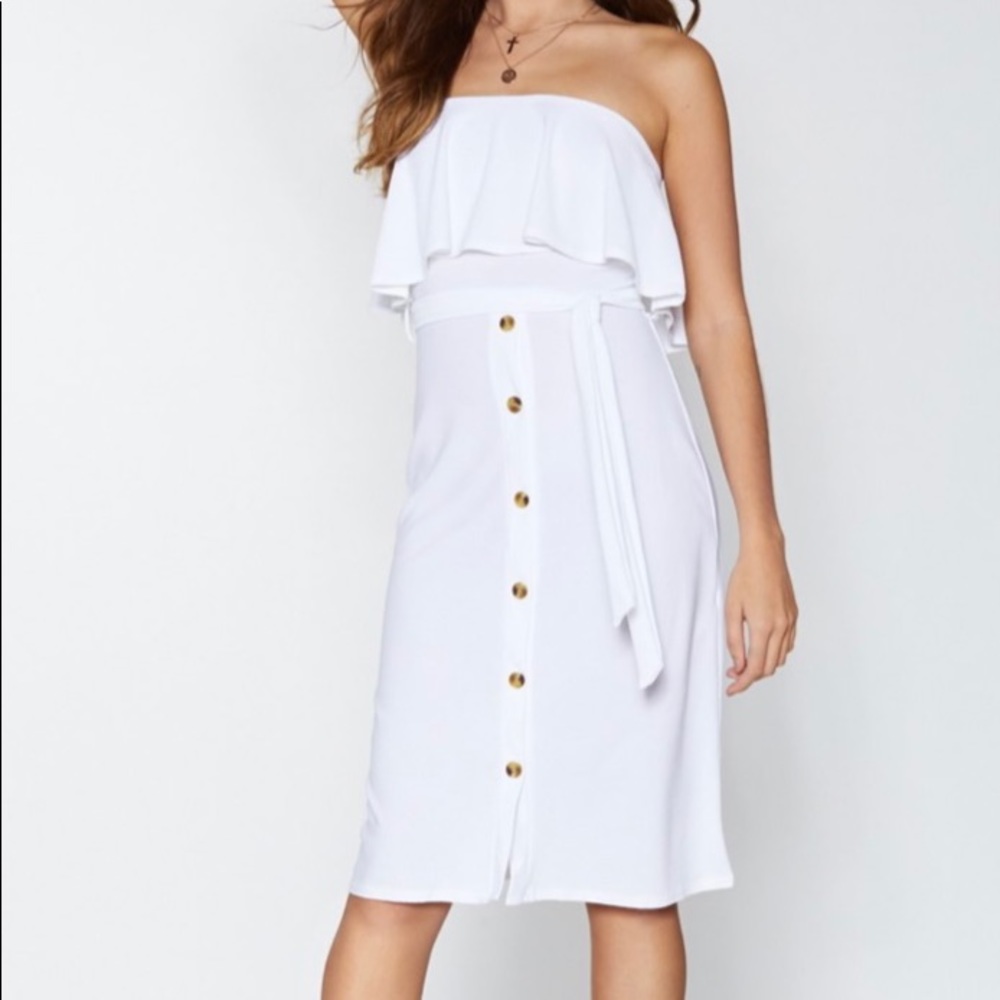 🤍White Strapless Summer Dress